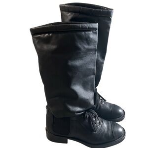 CHANEL Elegant Black Leather Moto Boots